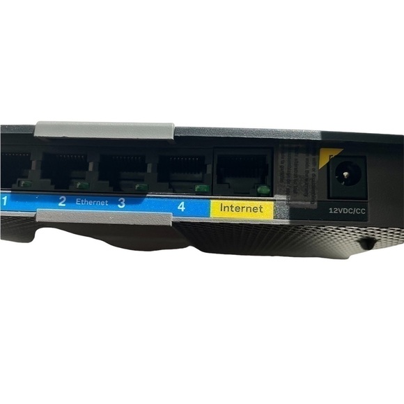 Linksys - AC1200 Dual-Band WiFi‎ 5 Router - Black - Picture 6 of 11